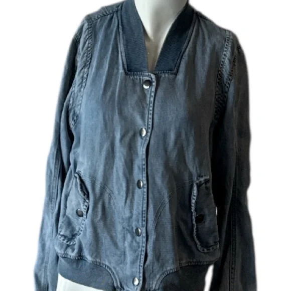 Anthropologie Pilcro Denim Chambray Bomber Jacket Size Small - Picture 6 of 15
